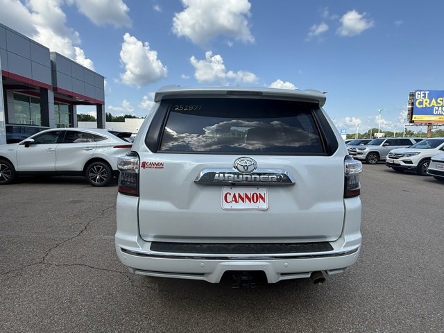 2024 Toyota 4Runner Limited photo 4