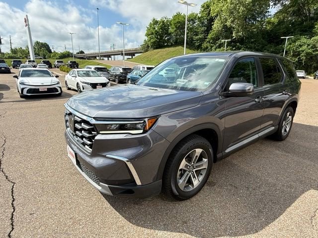 2024 Honda Pilot EX-L 8-Occupant AWD's photo