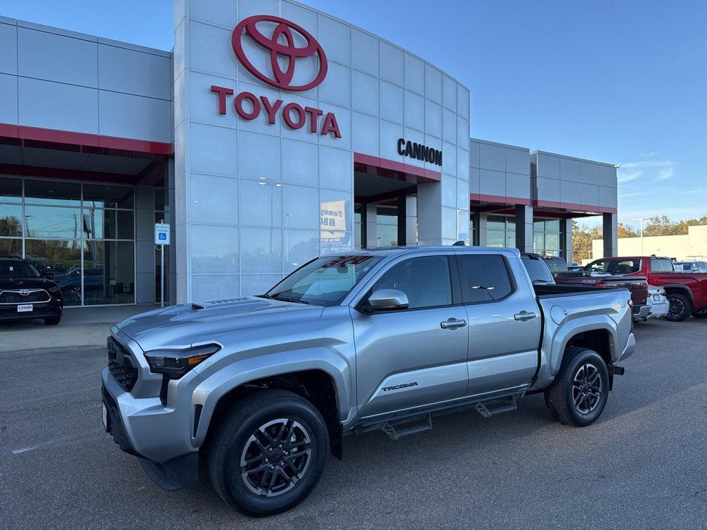 2024 Toyota Tacoma TRD Sport's photo