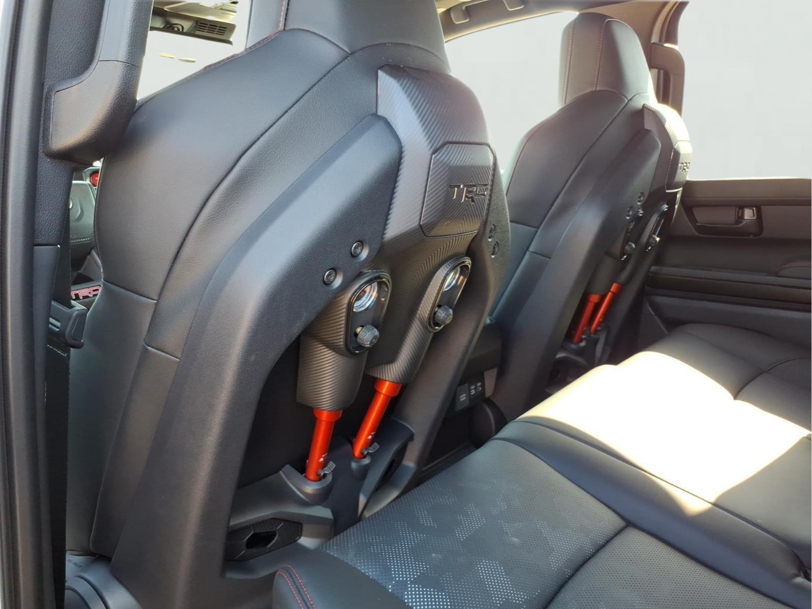 2025 Toyota Tacoma TRD Pro - Photo 12
