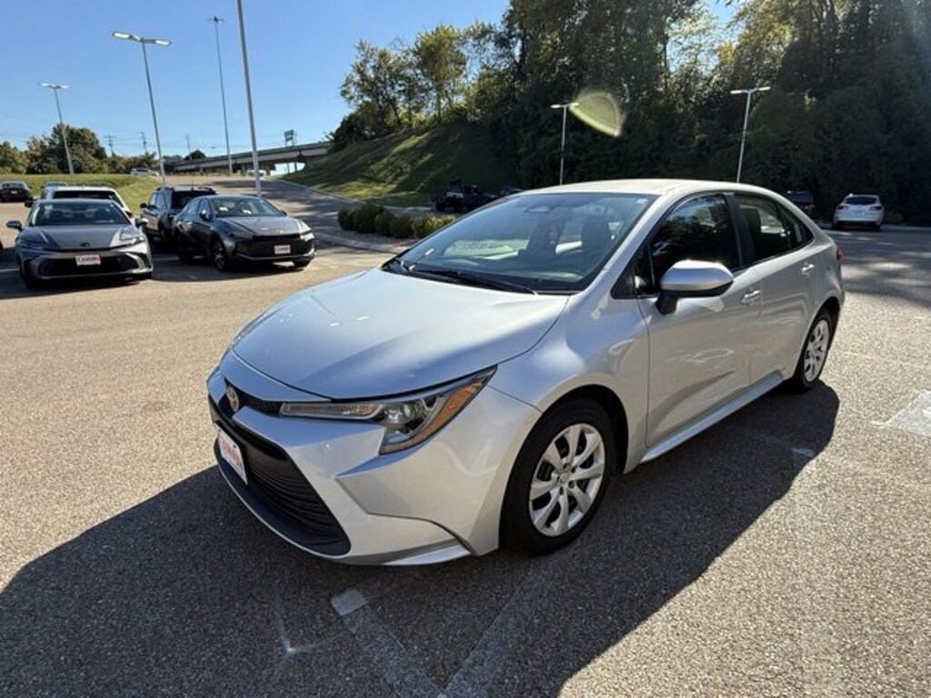 Used 2023 Toyota Corolla LE LE CVT