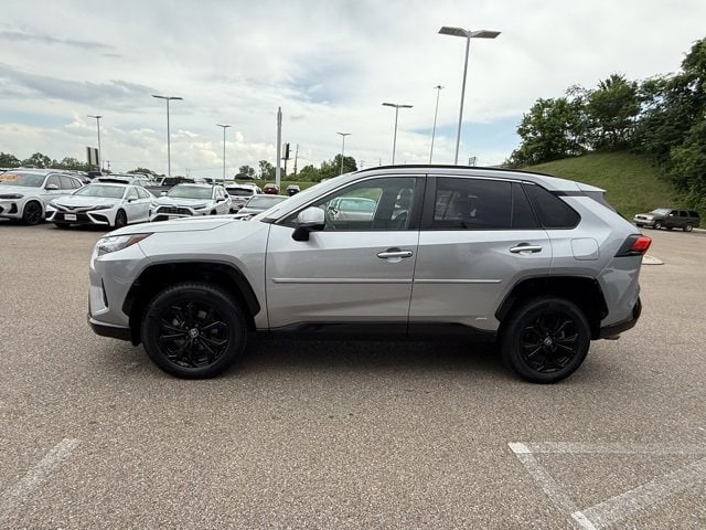 Used 2022 Toyota RAV4 SE with VIN 4T3T6RFV5NU090624 for sale in Vicksburg, MS
