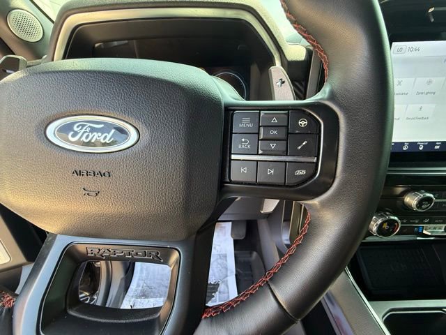 2023 Ford F-150 Raptor - Photo 18