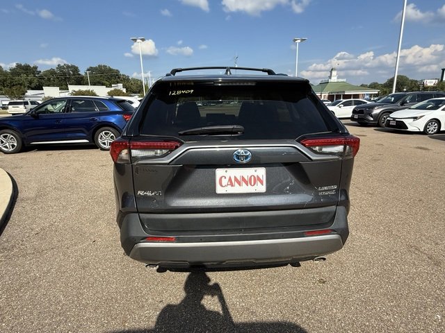 2023 Toyota RAV4 Hybrid Limited photo 3