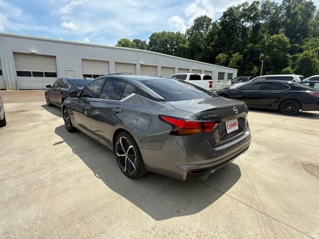 Used 2024 Nissan Altima 2.5 SR Sedan