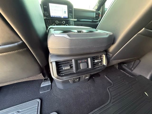 2023 Ford F-150 Raptor - Photo 32