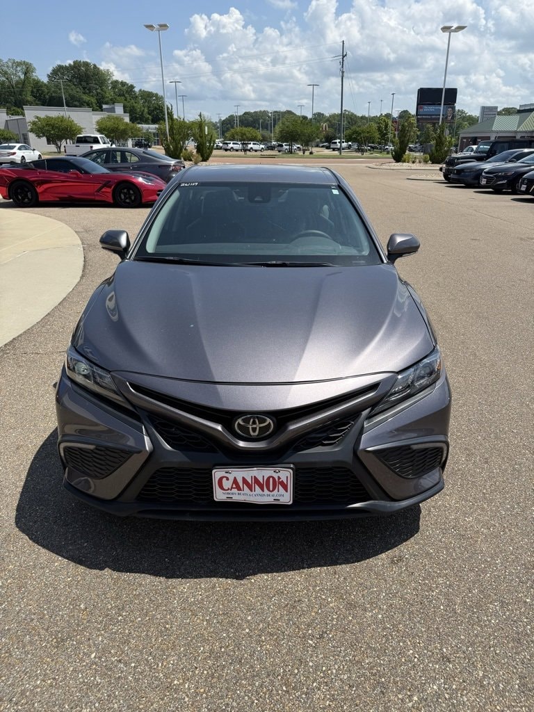Used 2024 Toyota Camry SE with VIN 4T1G11AK9RU261159 for sale in Vicksburg, MS