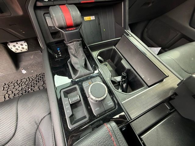 2024 Toyota Sequoia TRD Pro - Photo 21