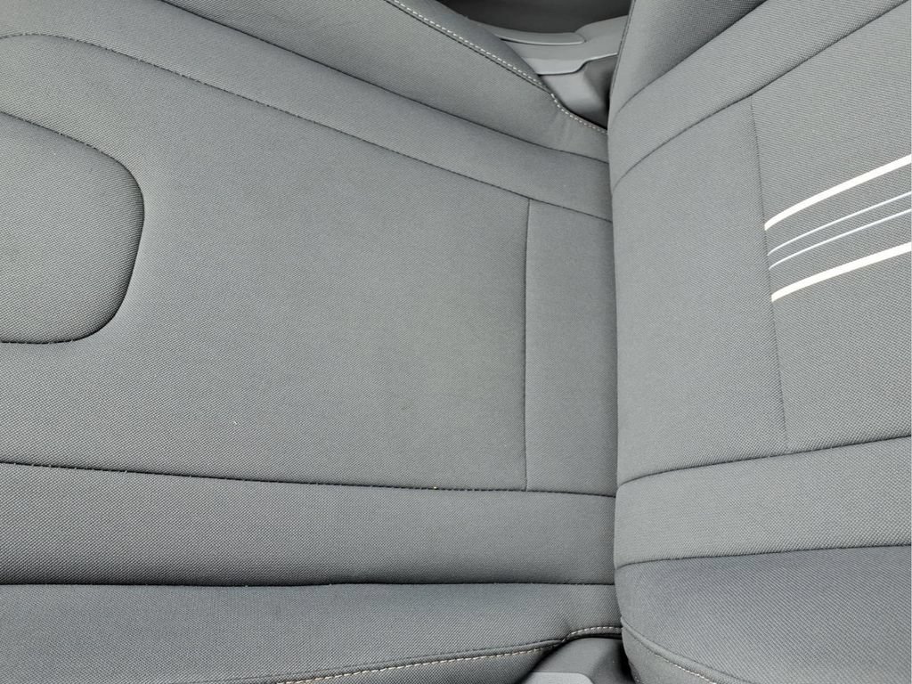 2025 Hyundai Elantra SEL - Photo 25