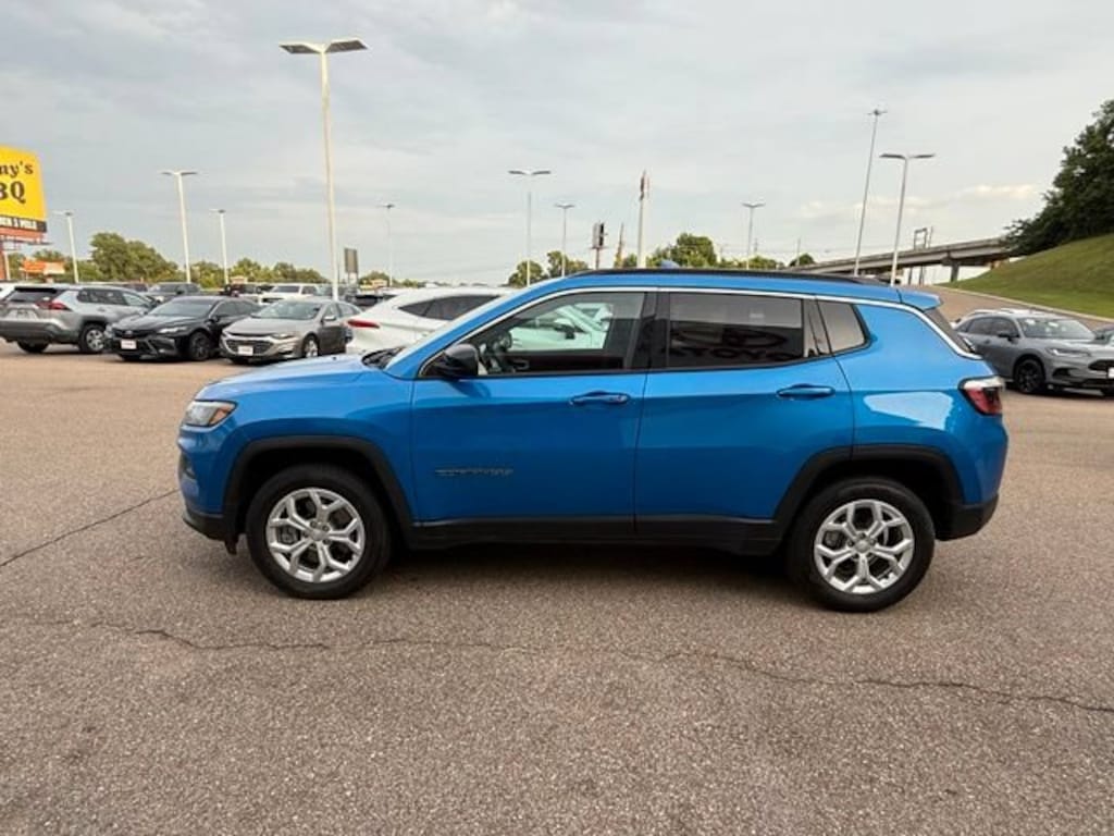 Used 2024 Jeep Compass Latitude Latitude 4x4
