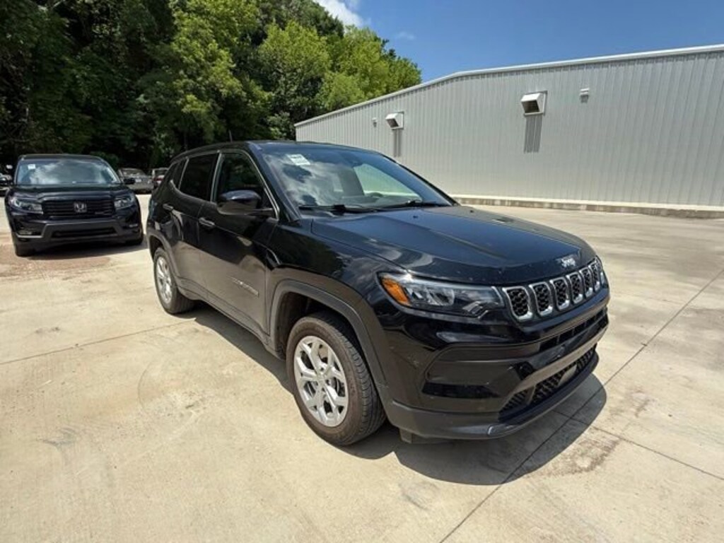 Used 2024 Jeep Compass Sport Sport 4x4