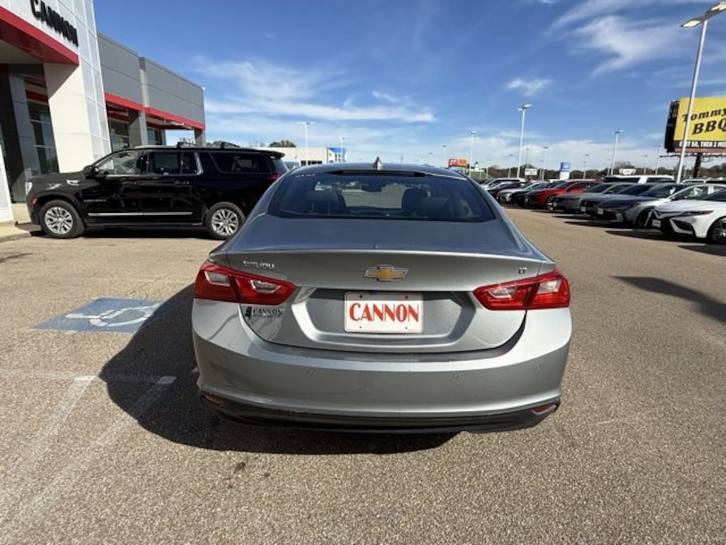 Used 2024 Chevrolet Malibu LT Sedan