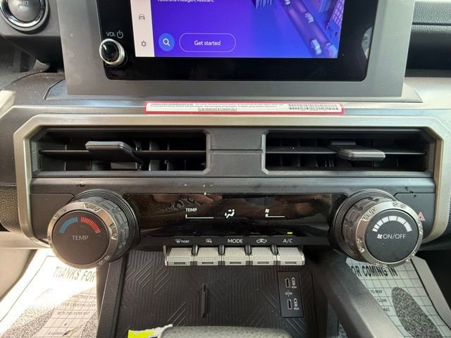 2024 Toyota Tacoma SR5 - Photo 22