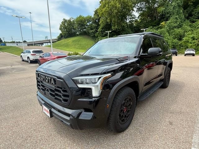 2024 Toyota Sequoia TRD Pro 4WD i-FORCE MAX Hybrid's photo