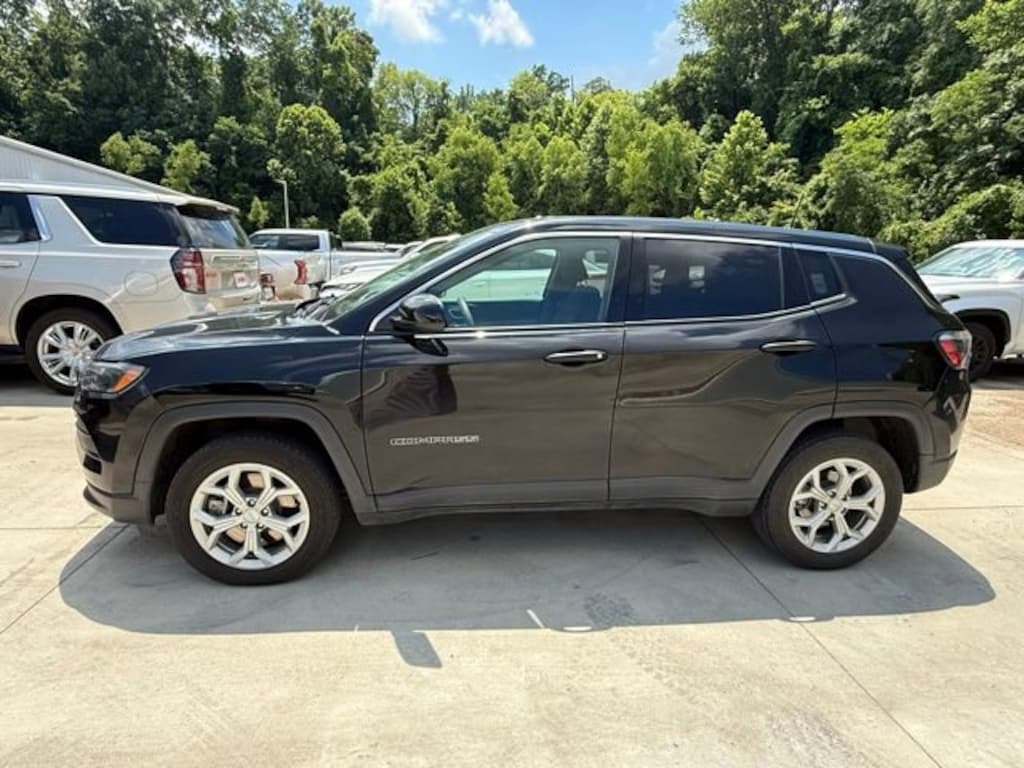 Used 2024 Jeep Compass Sport Sport 4x4