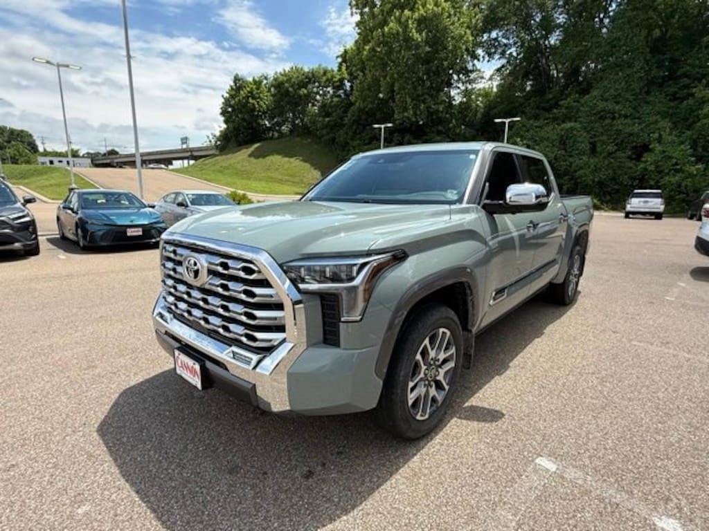 Used 2024 Toyota Tundra 4WD 1794 Edition 1794 Edition CrewMax 5.5 Bed