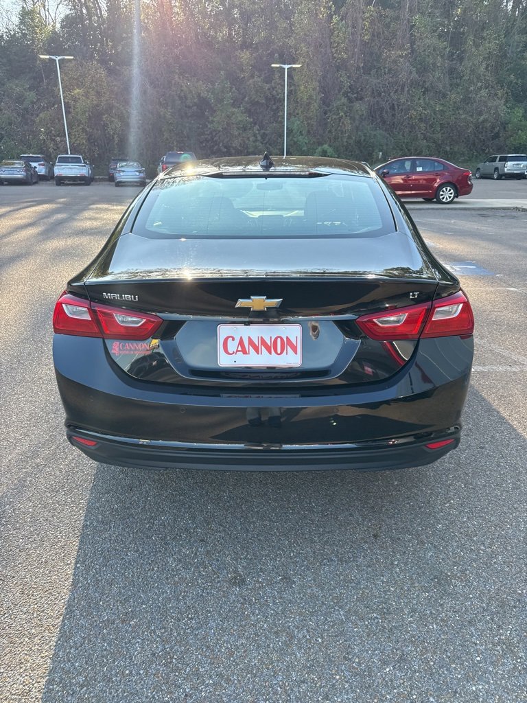 2024 Chevrolet Malibu 1LT photo 4
