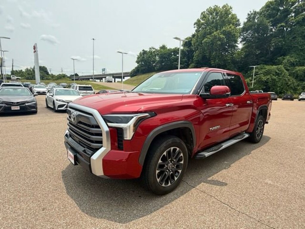 Used 2023 Toyota Tundra 4WD Limited Limited CrewMax 5.5 Bed