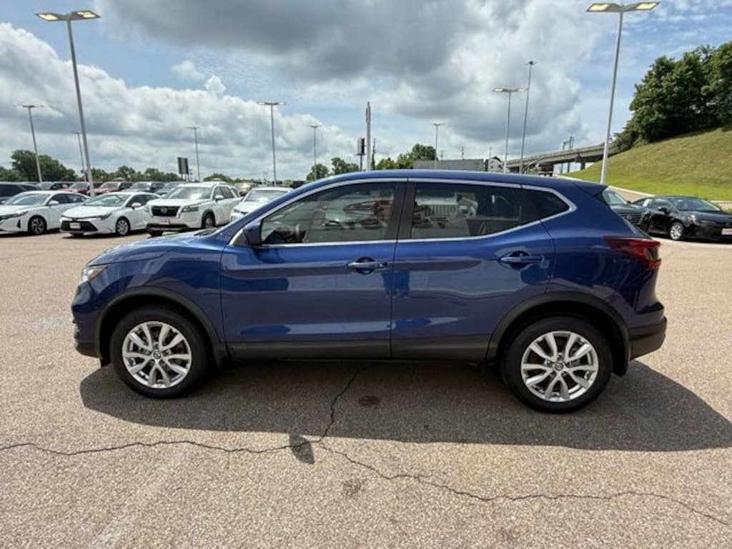 Used 2021 Nissan Rogue Sport S FWD S