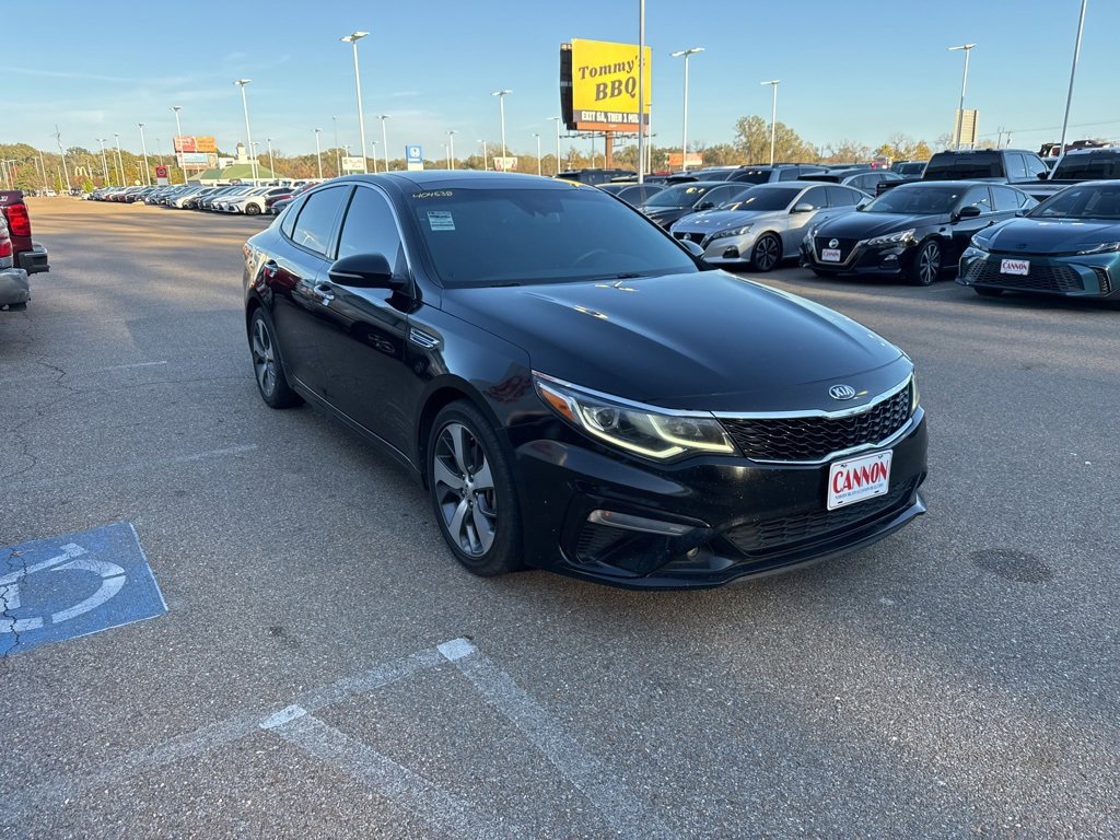 2020 Kia Optima S photo 3