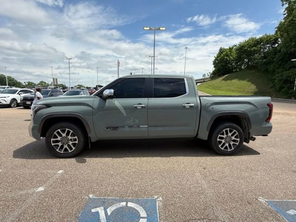 Used 2024 Toyota Tundra 4WD 1794 Edition 1794 Edition CrewMax 5.5 Bed