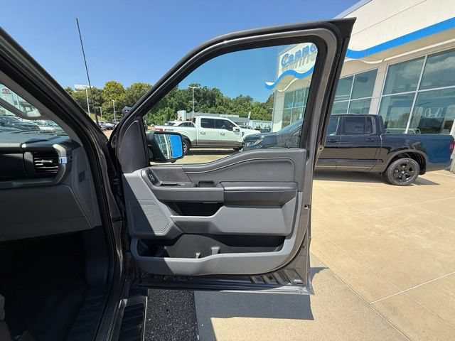 2024 Ford F-150 XLT - Photo 38