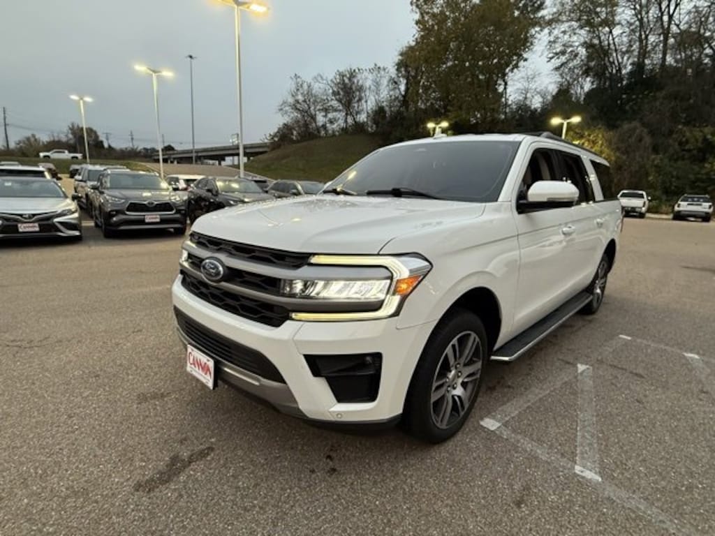 Used 2023 Ford Expedition Max XLT XLT 4x2