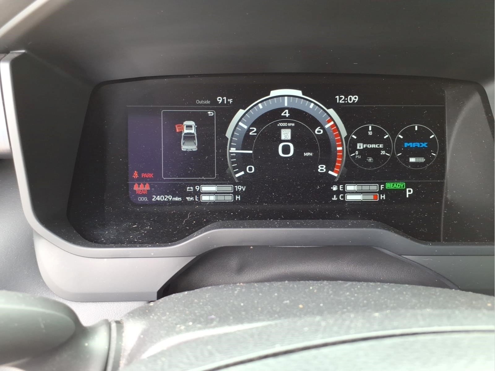 2025 Toyota Tundra Platinum - Photo 19