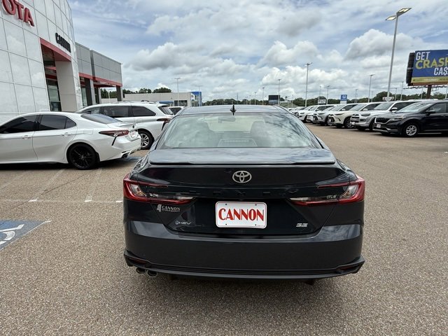 2025 Toyota Camry SE photo 2