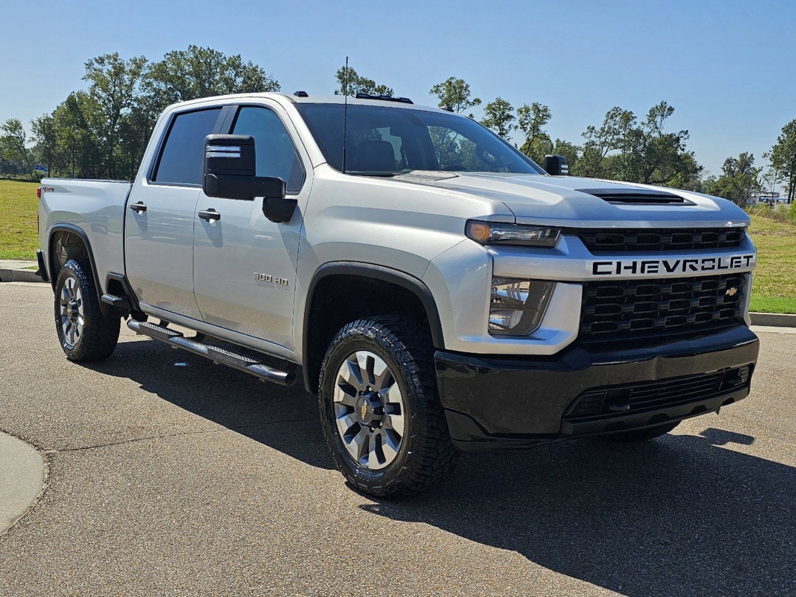 Used 2023 Chevrolet Silverado 2500HD Custom with VIN 1GC4YME75PF114624 for sale in Madison, MS