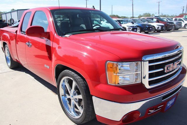 Used 2013 GMC Sierra 1500 SLT with VIN 1GTR1WE00DZ247553 for sale in Freer, TX