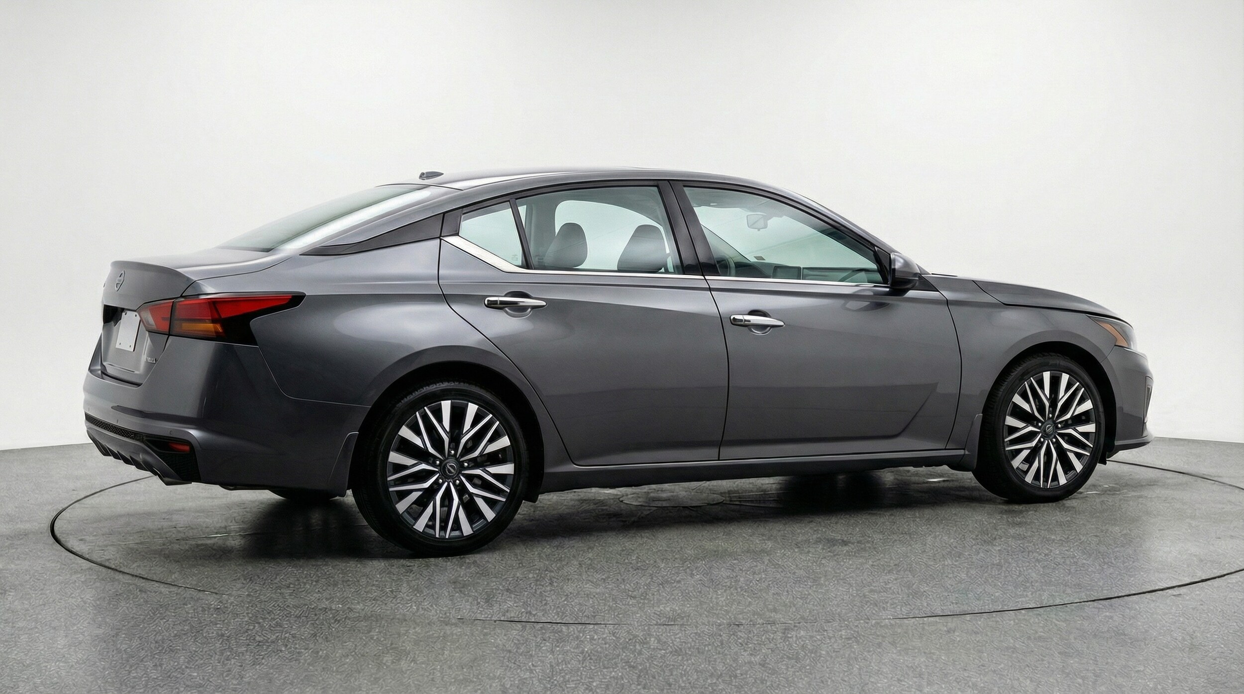 Thumbnail: 2025 Nissan Altima - 7