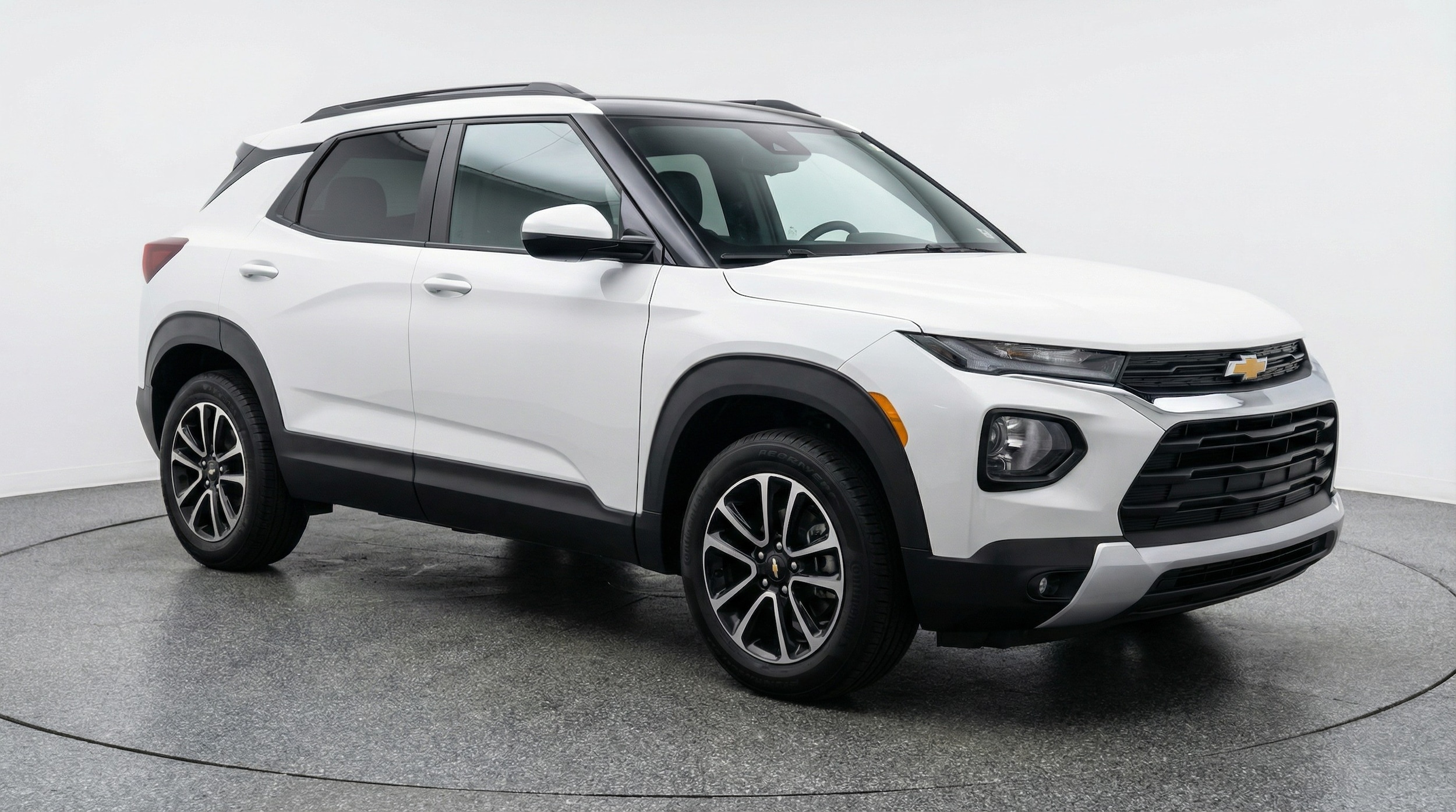 Thumbnail: 2025 Chevrolet TrailBlazer - 1