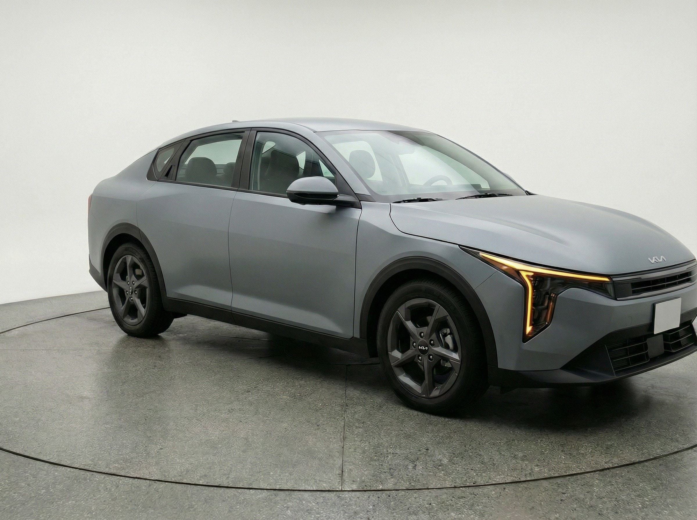Thumbnail: 2025 Kia K4 - 1