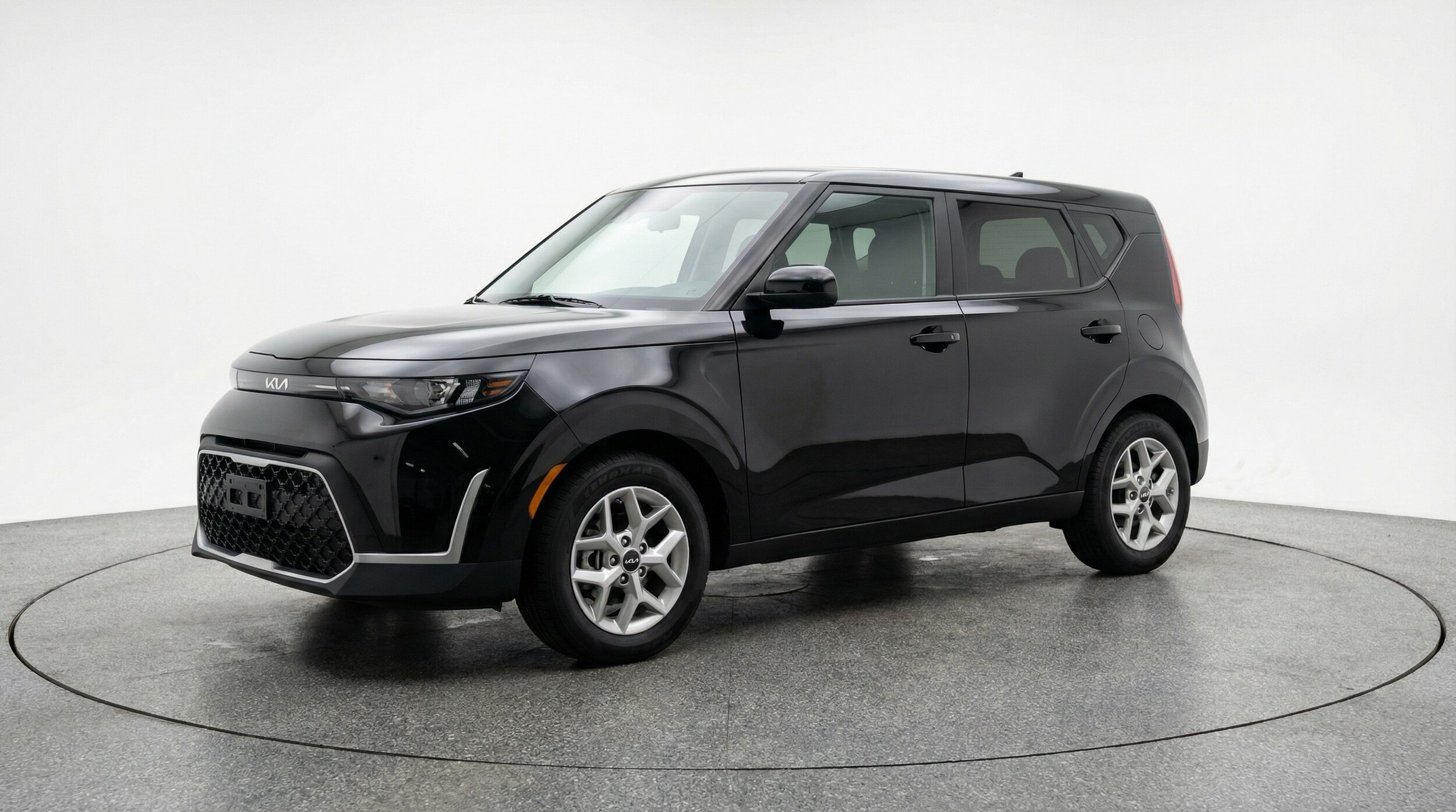 Thumbnail: 2025 Kia Soul - 3