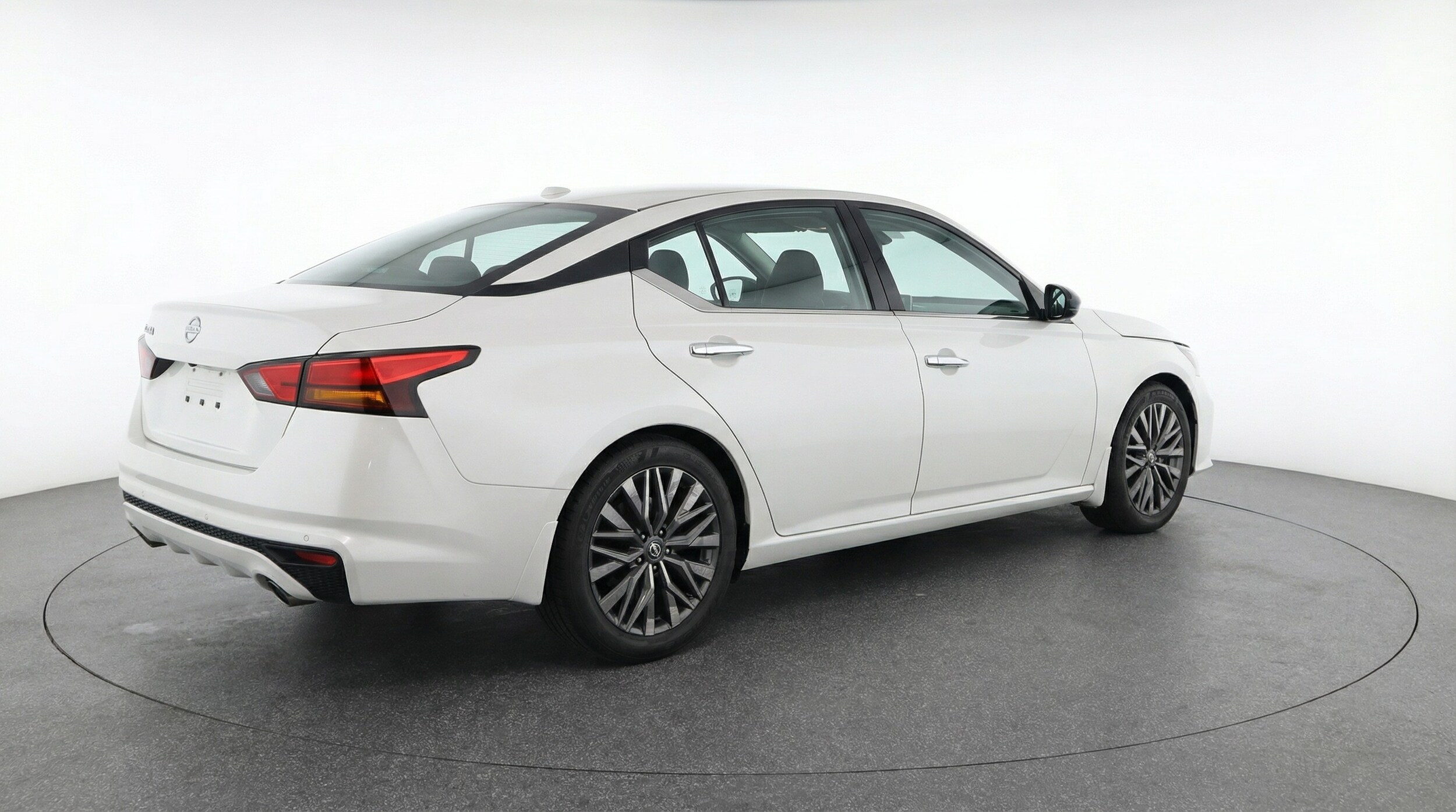 Thumbnail: 2025 Nissan Altima - 7