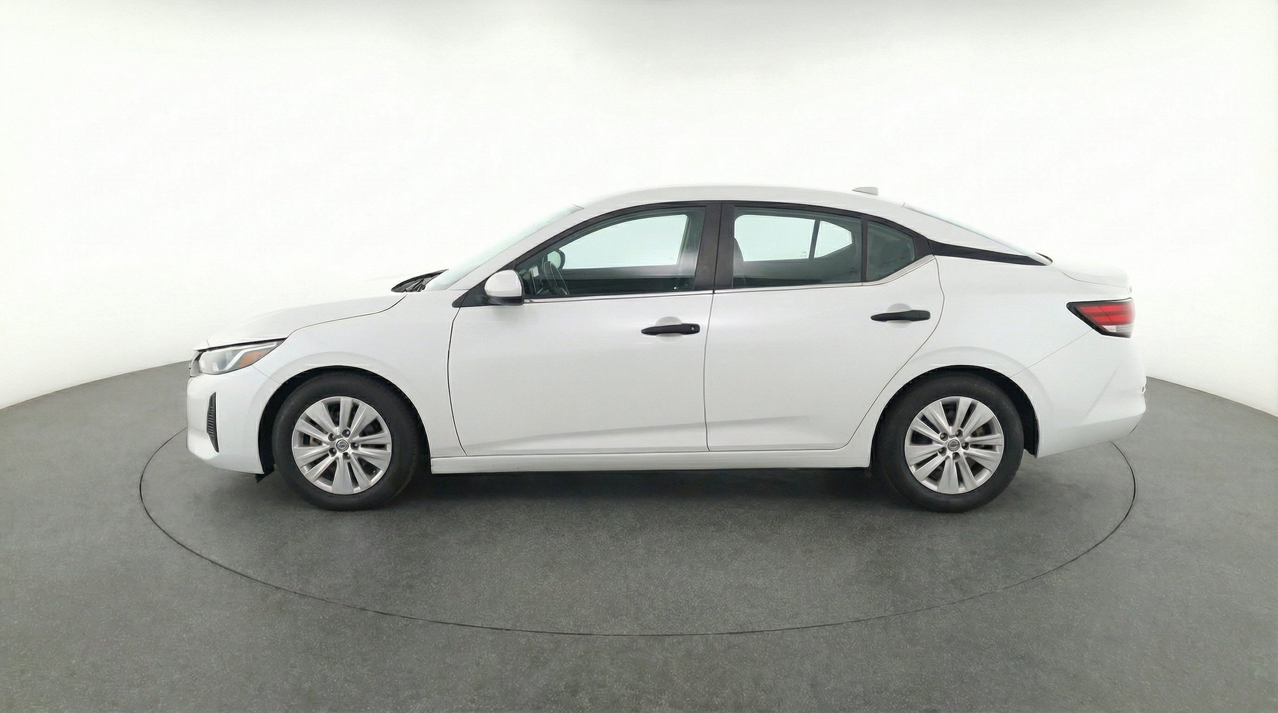 Thumbnail: 2025 Nissan Sentra - 5
