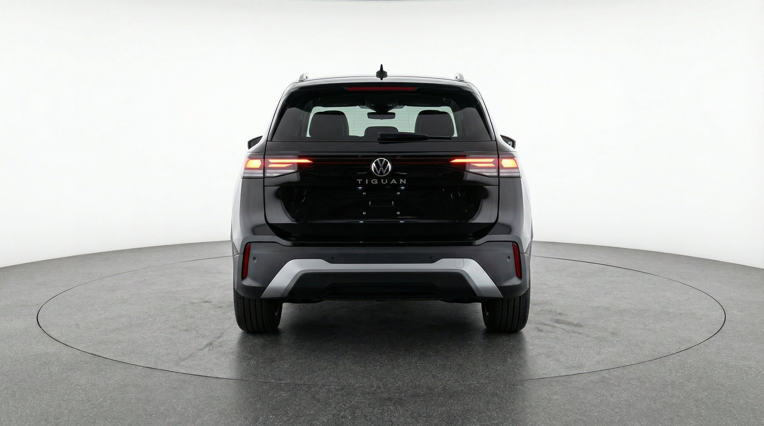 Thumbnail: 2026 Volkswagen Tiguan - 7