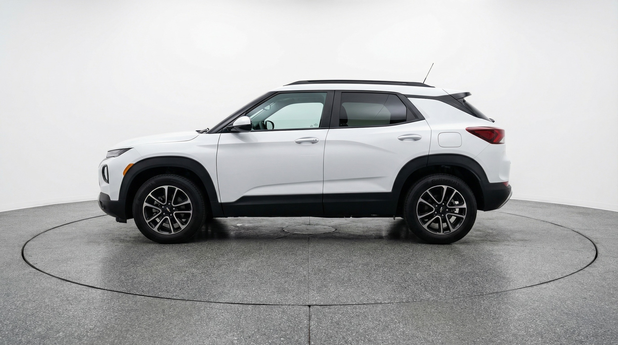 Thumbnail: 2025 Chevrolet TrailBlazer - 4