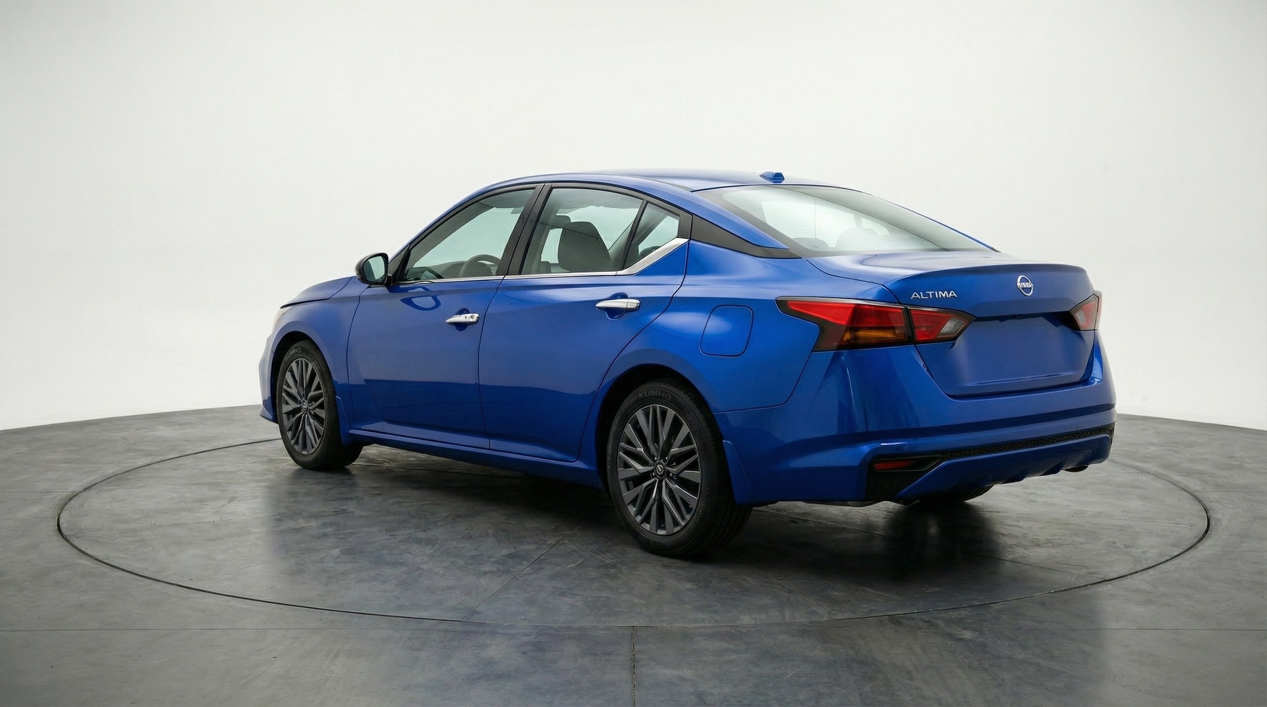 Thumbnail: 2025 Nissan Altima - 5