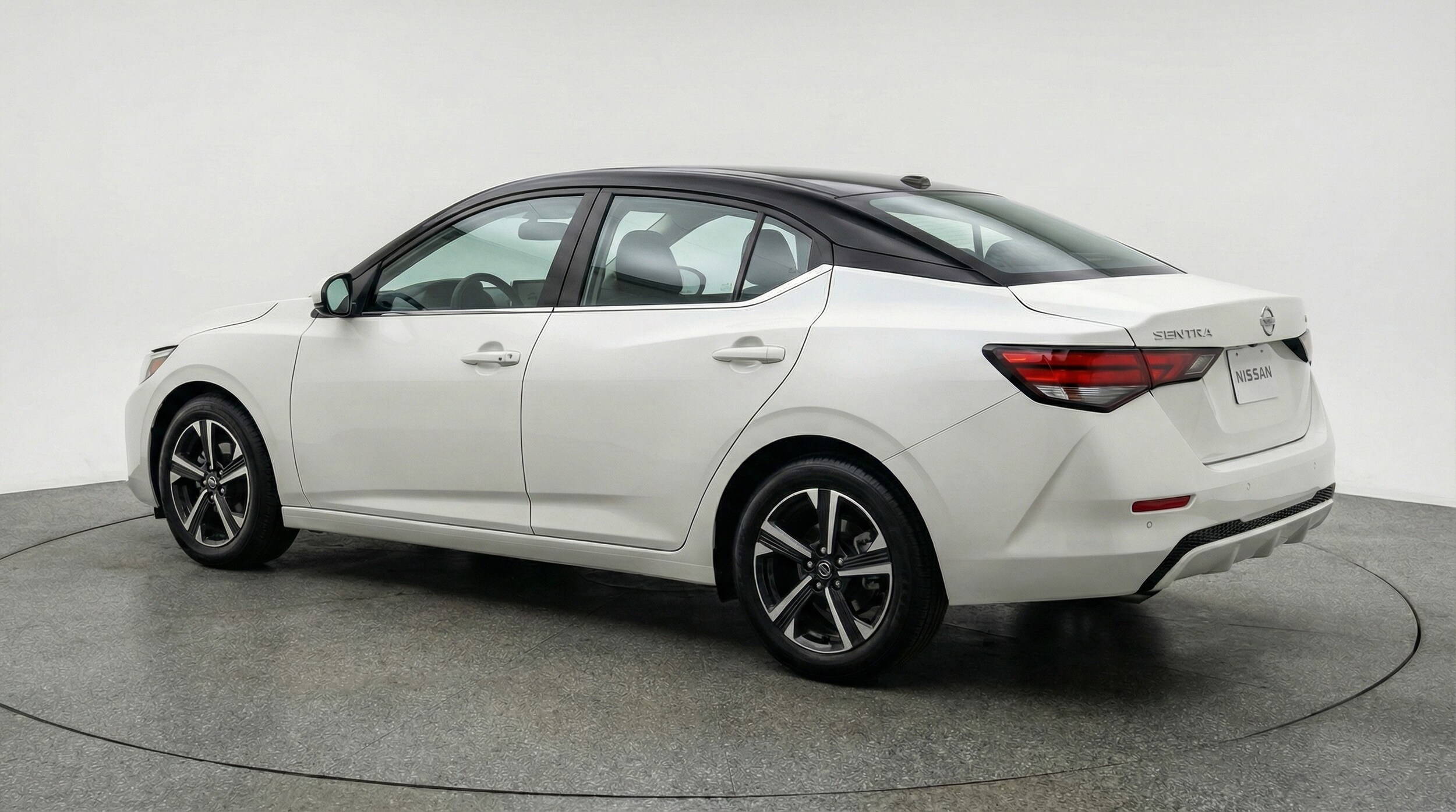 Thumbnail: 2025 Nissan Sentra - 5