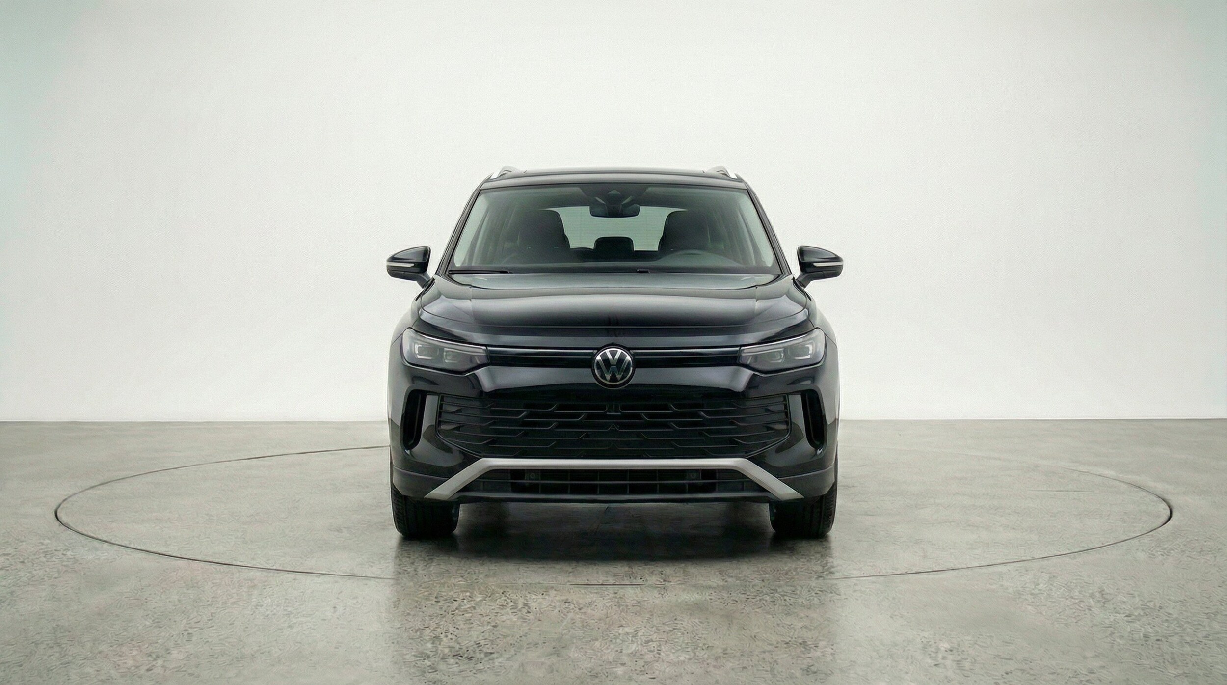 Thumbnail: 2026 Volkswagen Tiguan - 2
