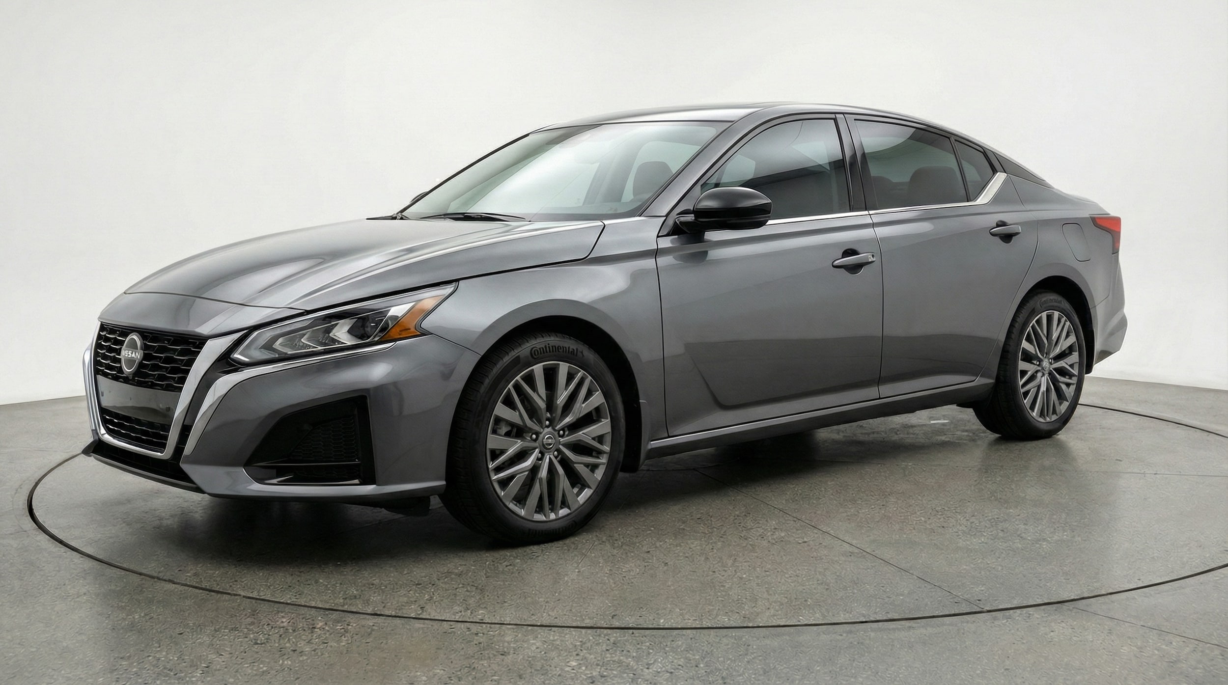 Thumbnail: 2025 Nissan Altima - 3