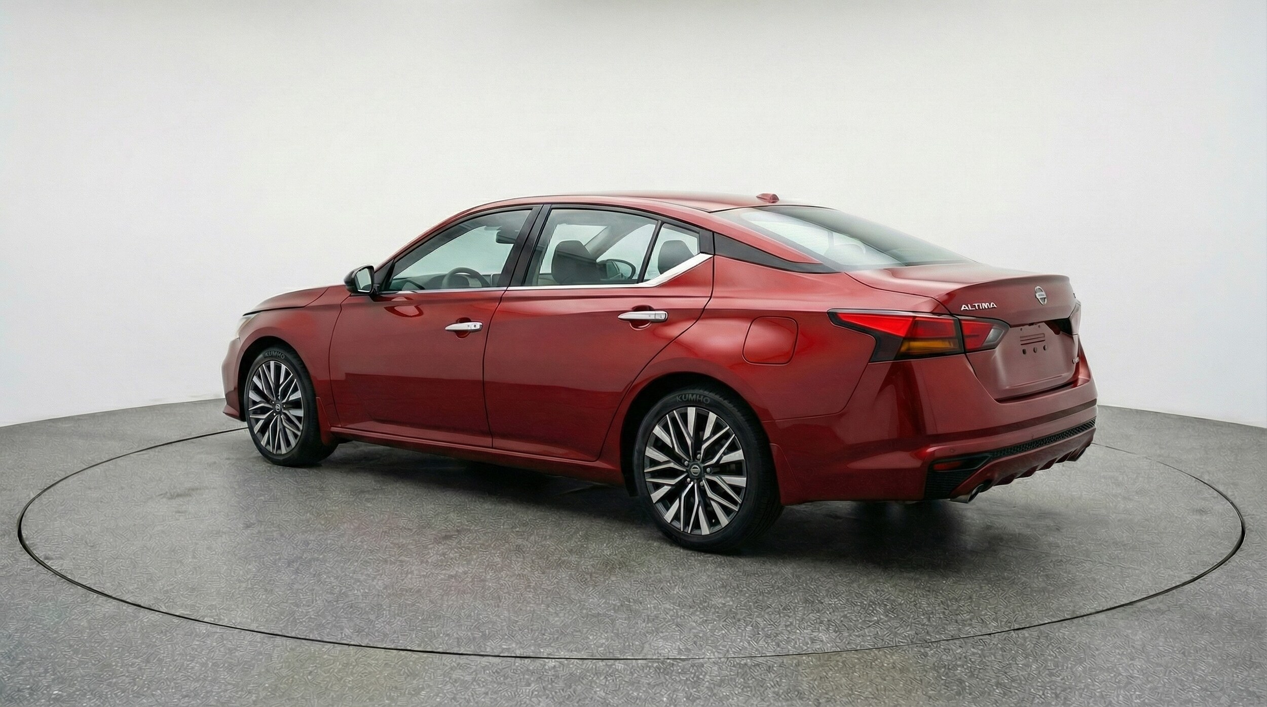 Thumbnail: 2025 Nissan Altima - 5