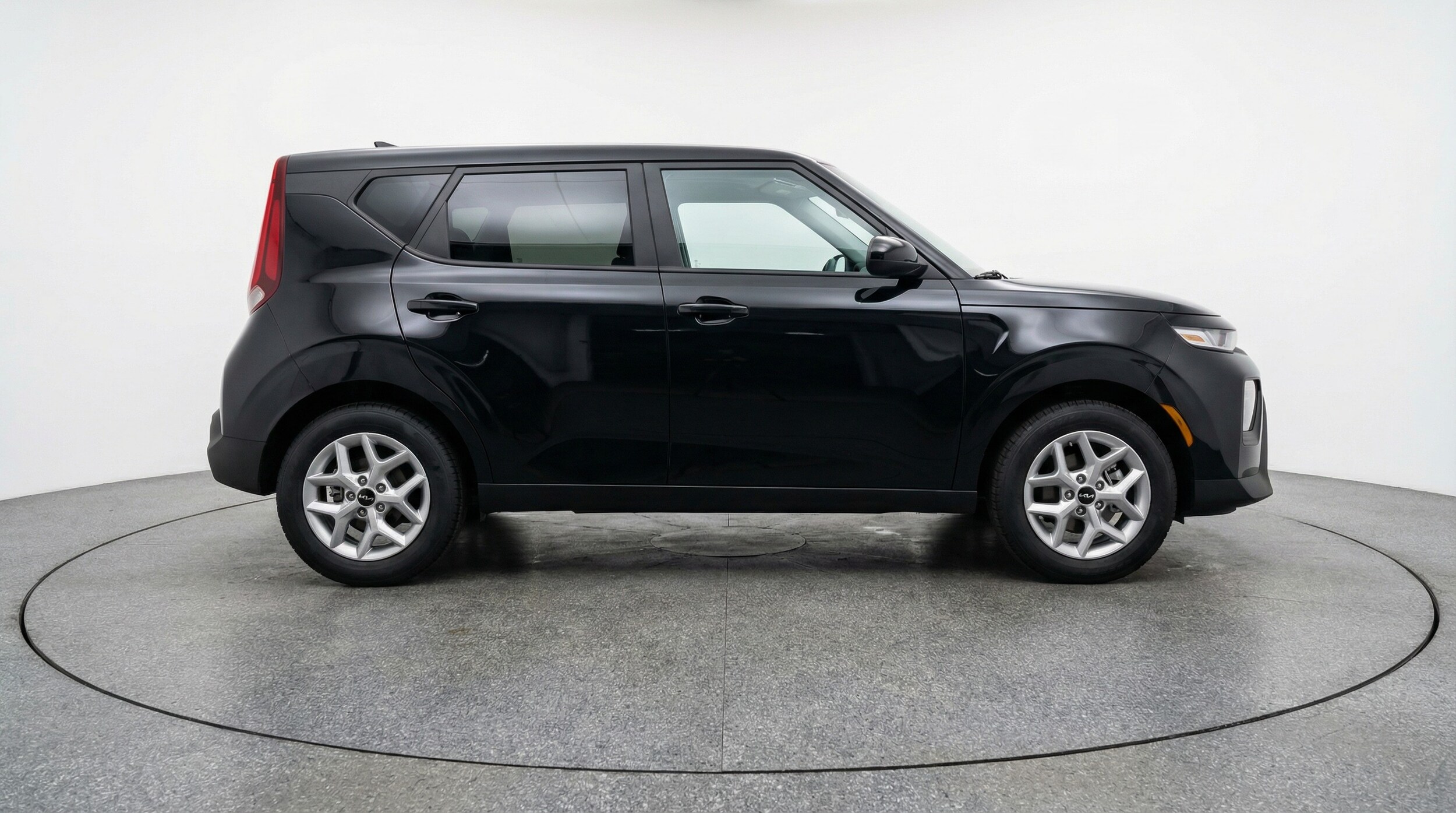 Thumbnail: 2025 Kia Soul - 8