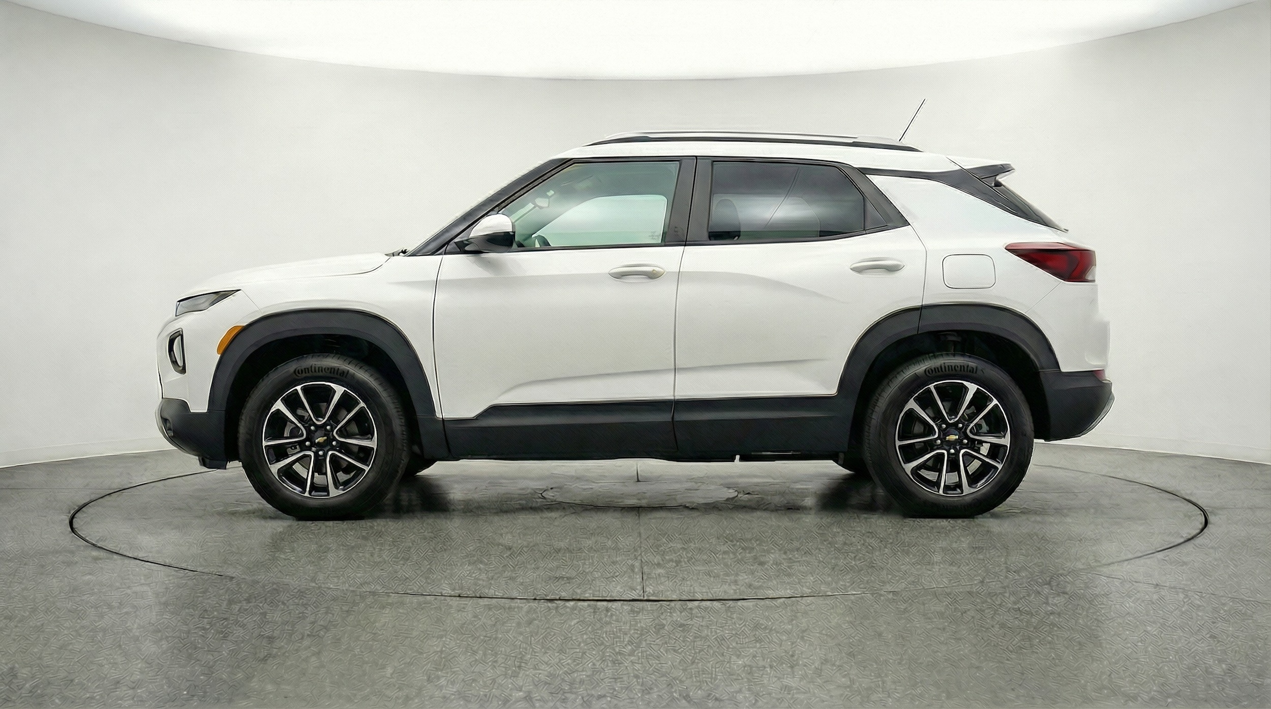 Thumbnail: 2025 Chevrolet TrailBlazer - 4