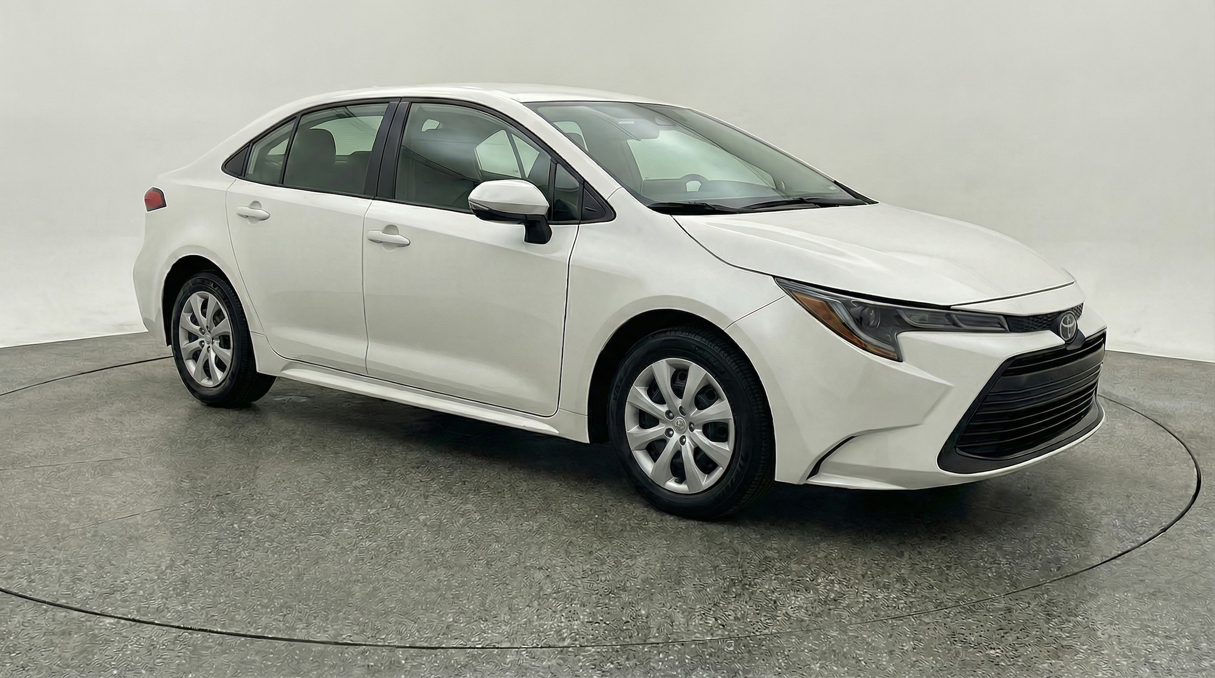 Thumbnail: 2025 Toyota Corolla - 1