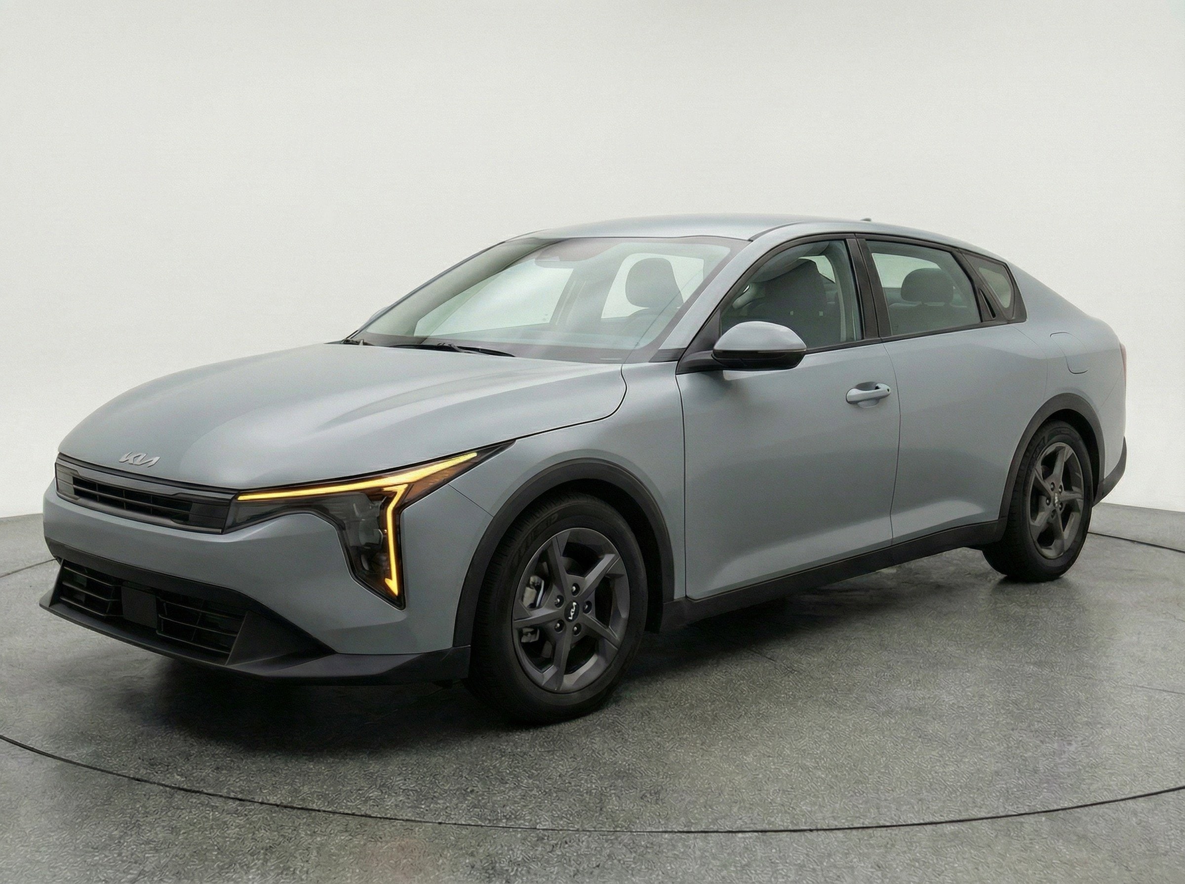 Thumbnail: 2025 Kia K4 - 3