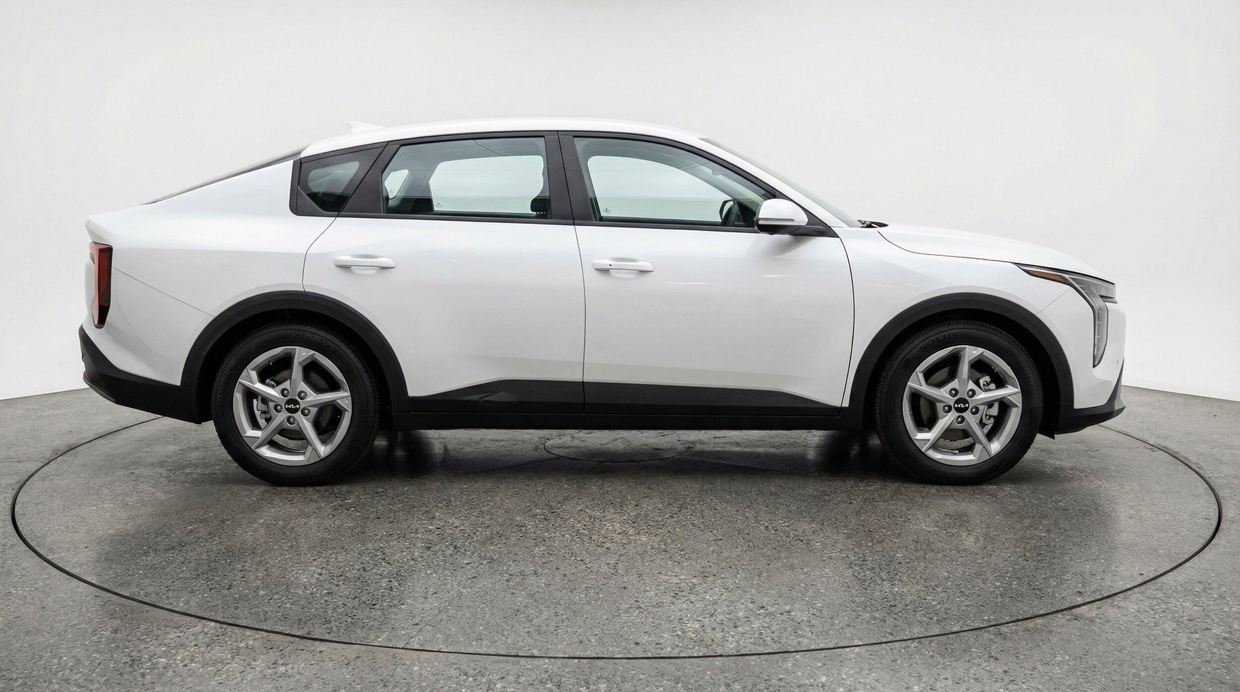 Thumbnail: 2025 Kia K4 - 11