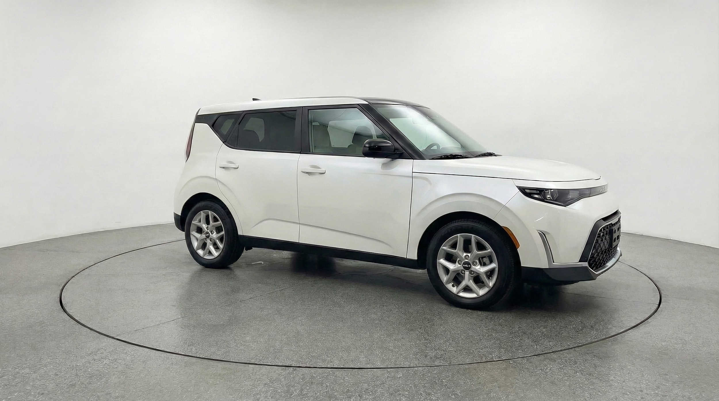 Thumbnail: 2025 Kia Soul - 1